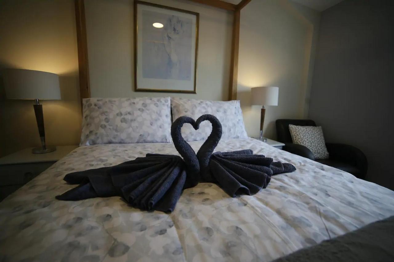 Loch Ness Apartments 인버네스 외부 사진